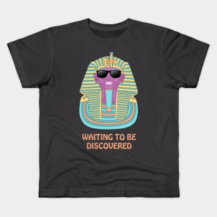 Tut Waiting to Be Discovered Kids T-Shirt